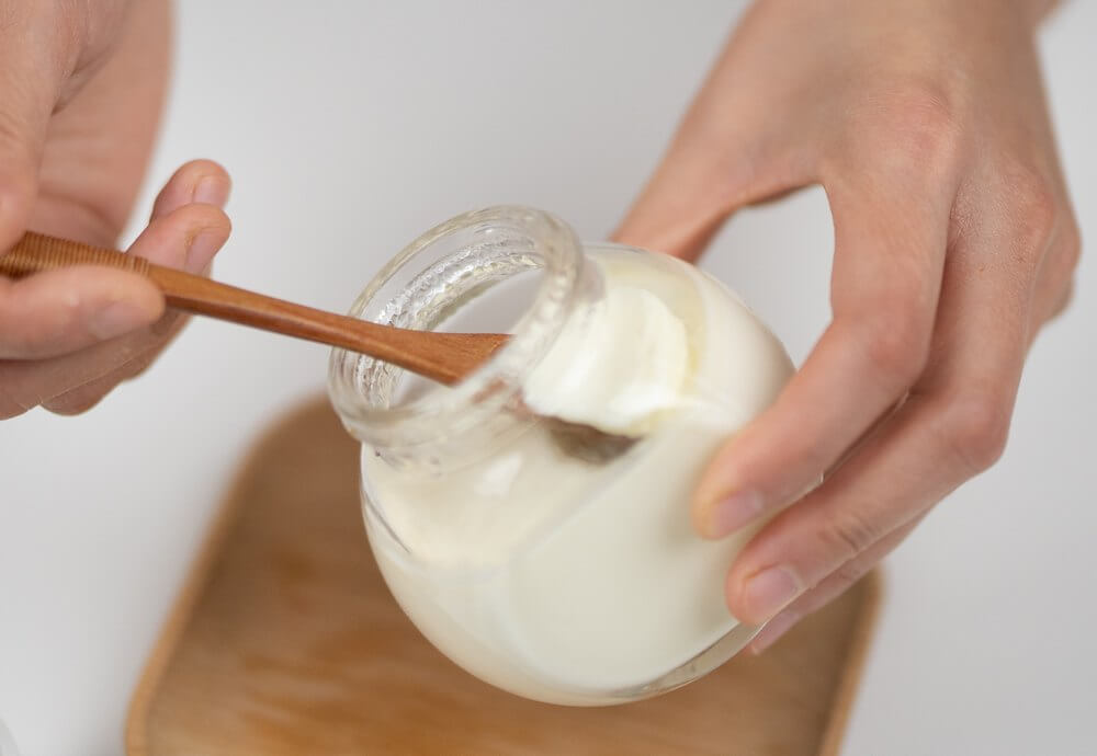 Greek yogurt at night